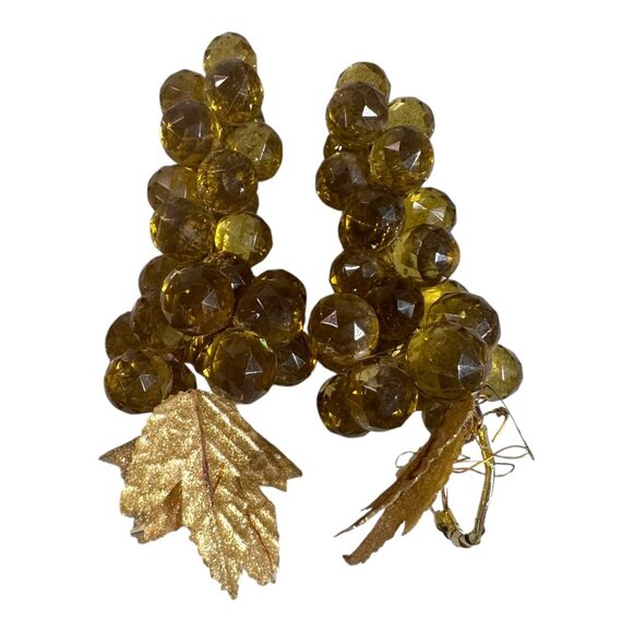 Large lot of Artificial Grape Cluster Fake Fruit Green Yellow Purple Lucite Set - Picture 9 of 9